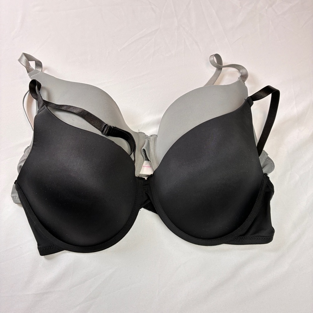 No Boundaries Black and Gray Bra